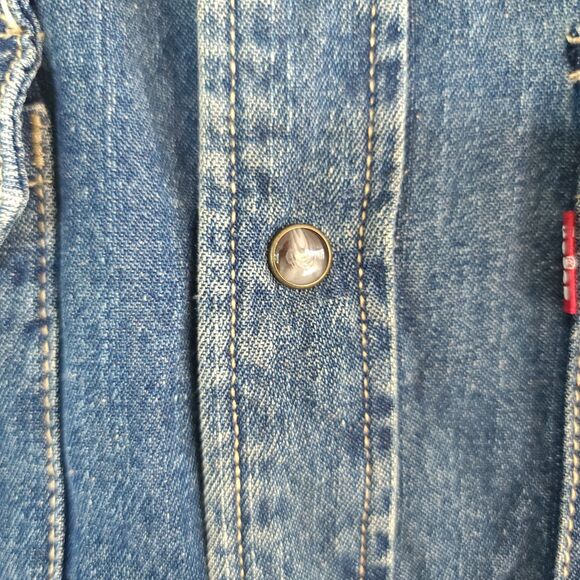 VTG Levi's Red Tab Denim Long Sleeve Button Up Pearl Snap Women Sz Med western - Picture 6 of 16
